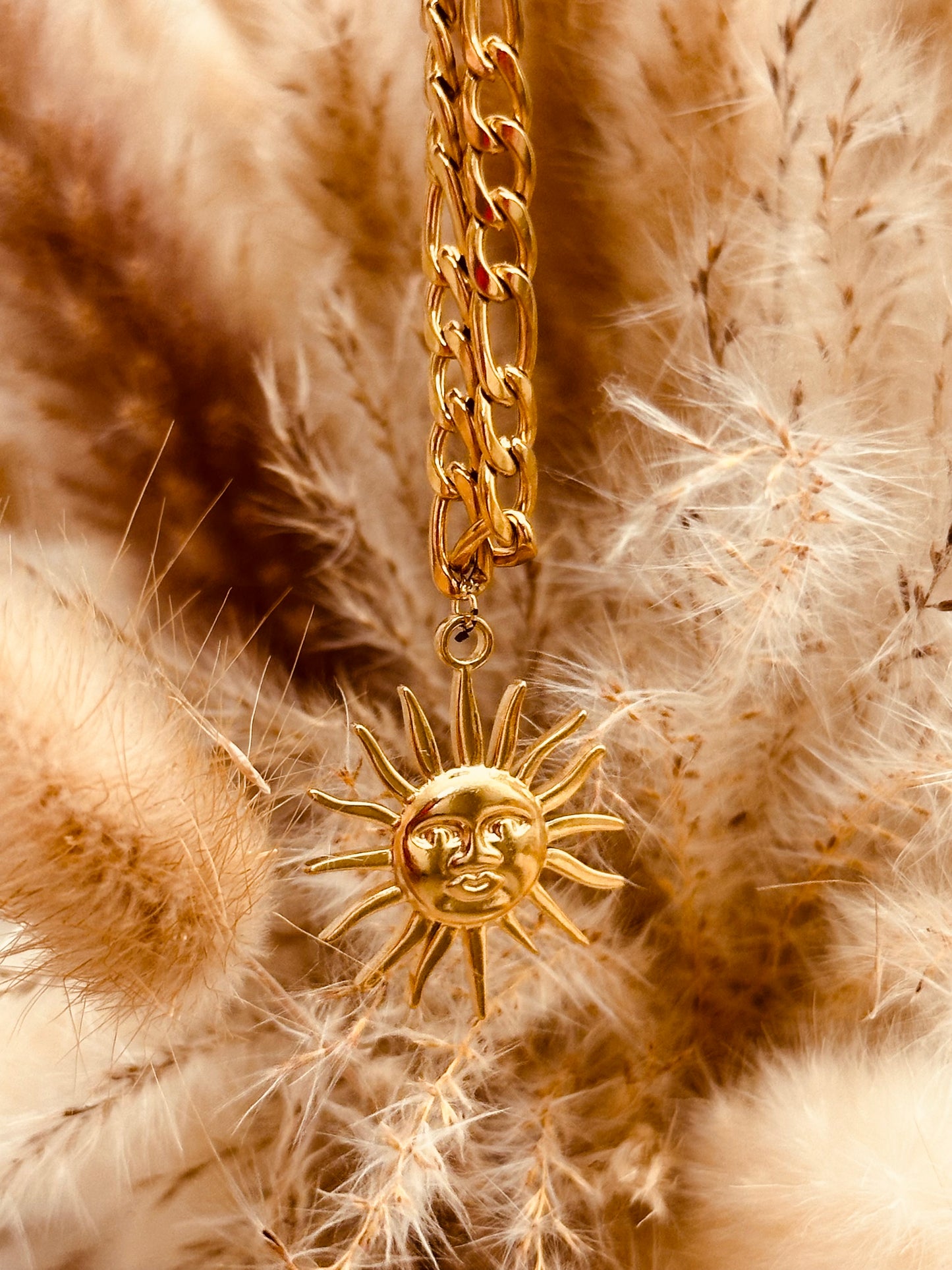 Sunburn Necklace