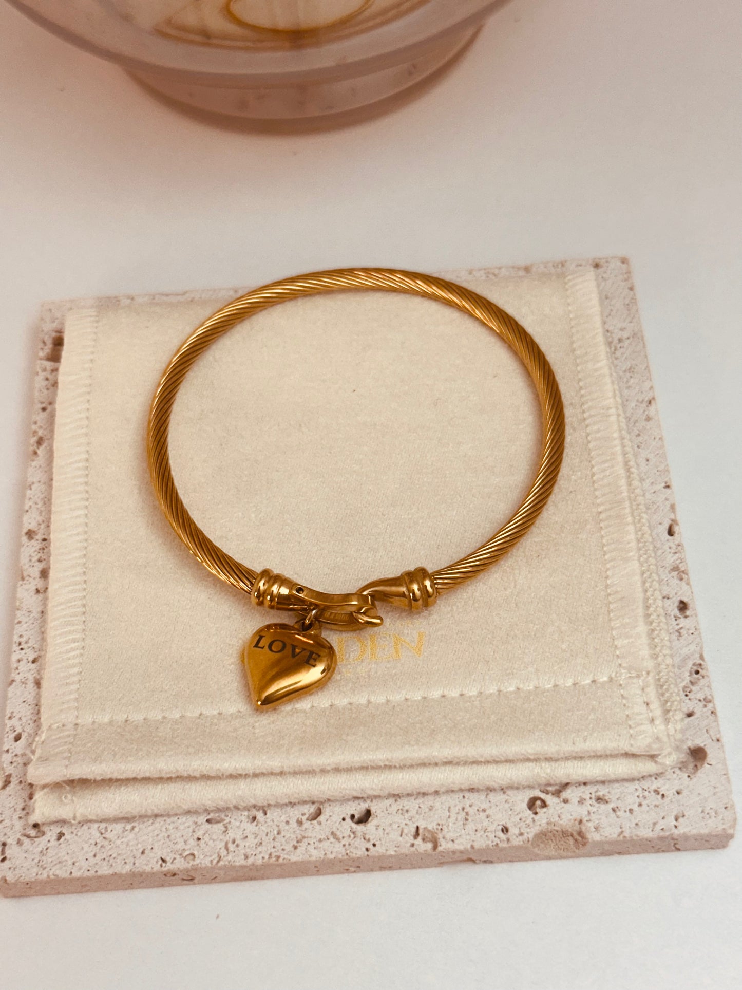 Juliet Bangle