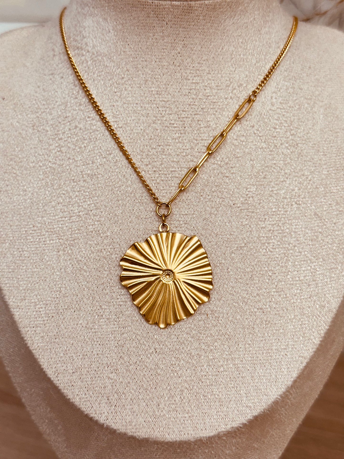 Coral Dreams Necklace