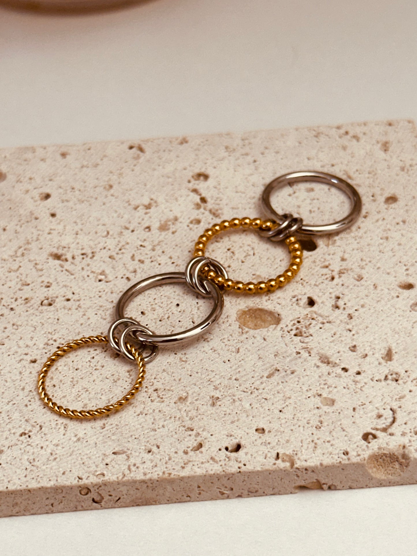 Four Ring